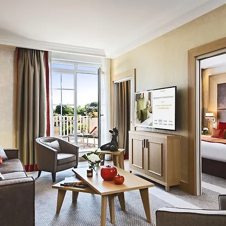 Barriere L'hotel Du Golf 4*