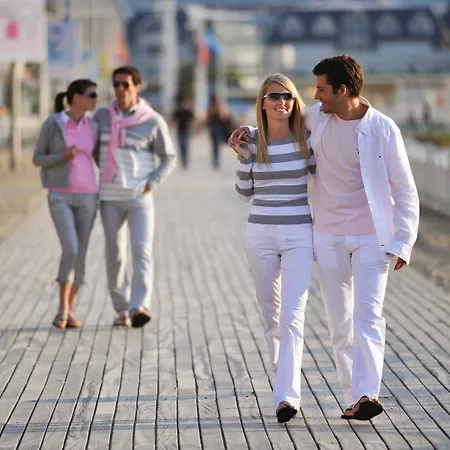 Barriere L'hotel Du Golf Hotel