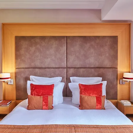 Barriere L'hotel Du Golf 4*