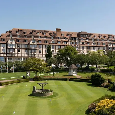Barriere L'hotel Du Golf Saint-Arnoult (Calvados)