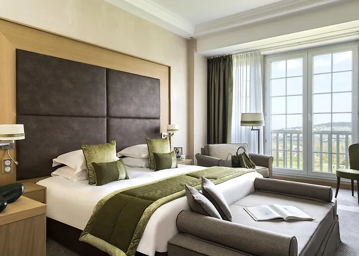 Barriere L'hotel Du Golf 4*