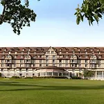 Barriere L'hotel Du Golf Hotel 4*