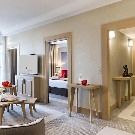Barriere L'hotel Du Golf Otel 4*