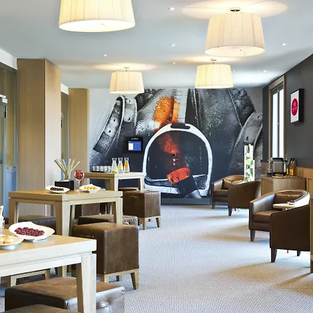 Отель Barriere L'hotel Du Golf