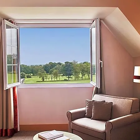 Barriere L'hotel Du Golf Hotel