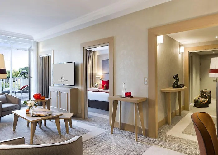 Barriere L'hotel Du Golf Отель 4*