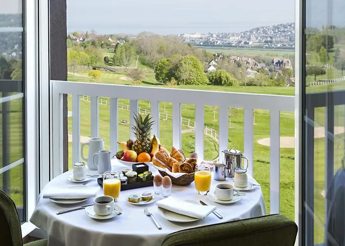 Barriere L'hotel Du Golf 4* Сент-Арну