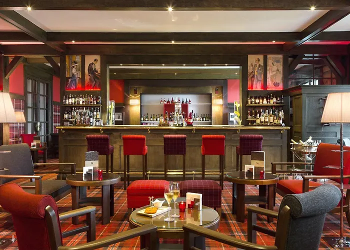 Отель Barriere L'hotel Du Golf