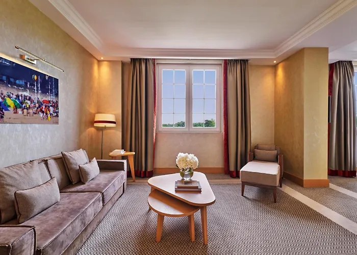 Barriere L'hotel Du Golf Отель Сент-Арну